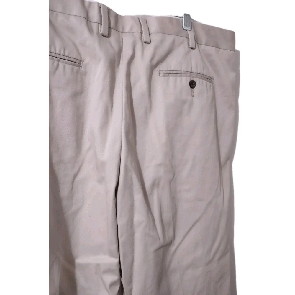 Eddie Bauer Chino Pants Mens Size 42 Beige Cotton Mid Rise Pleated Front Cuffed